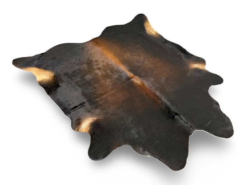 Dark brown cowhide with light brown centre