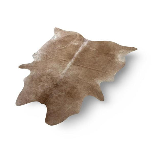 Dark caramel cowhide with lighter edges